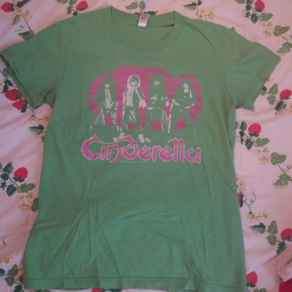Cinderella vintage look tee